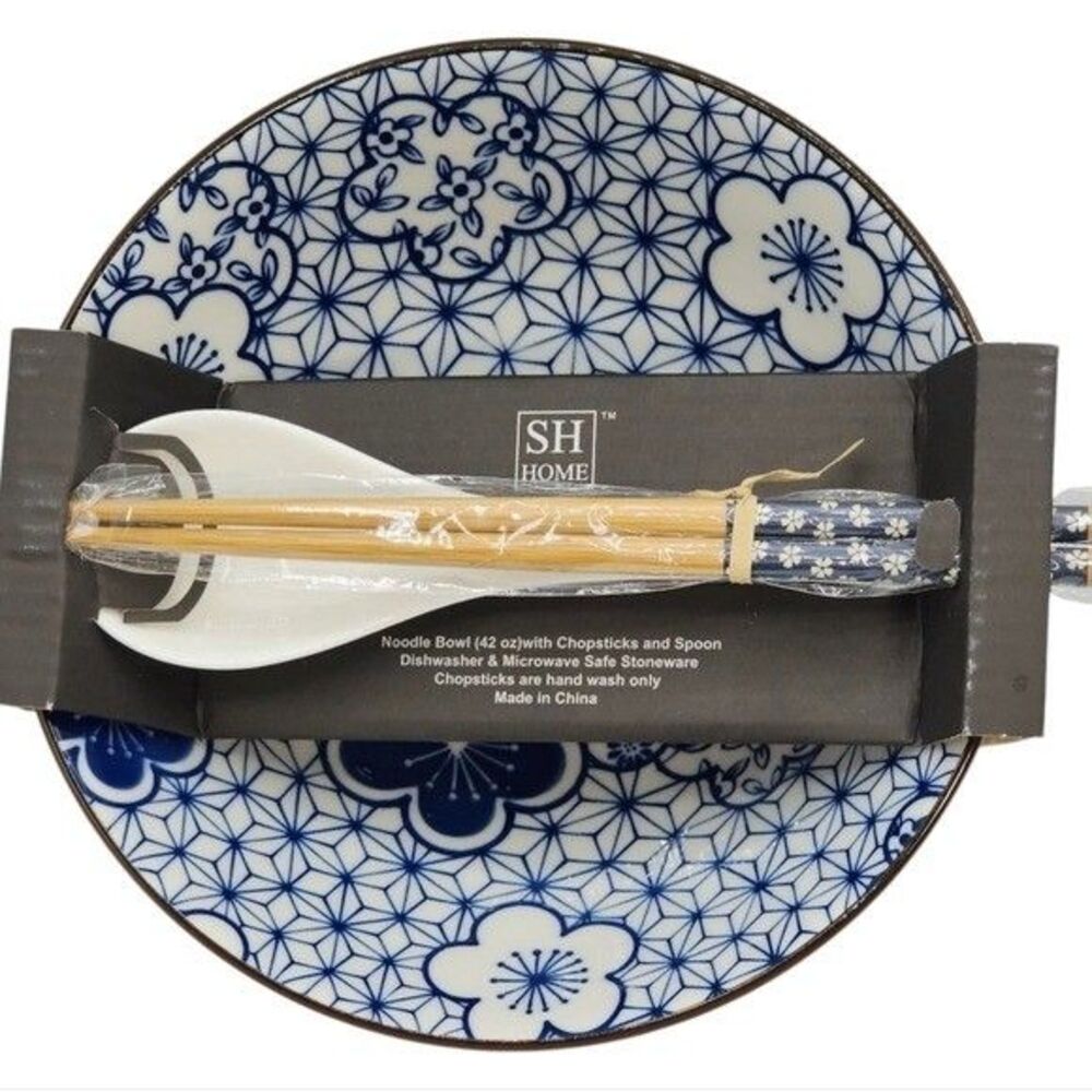 SH Home Ceramic Ramen Noodle Bowl Set Chopsticks & Spoon Blue White Floral